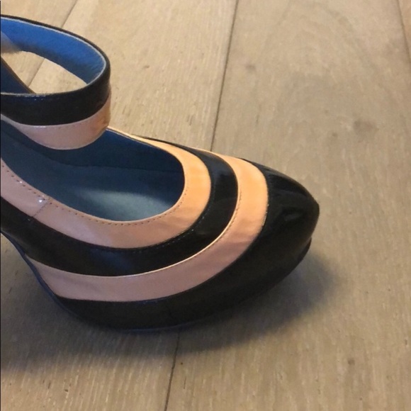 Jefferey Campbell Tahiti collection - Picture 6 of 8